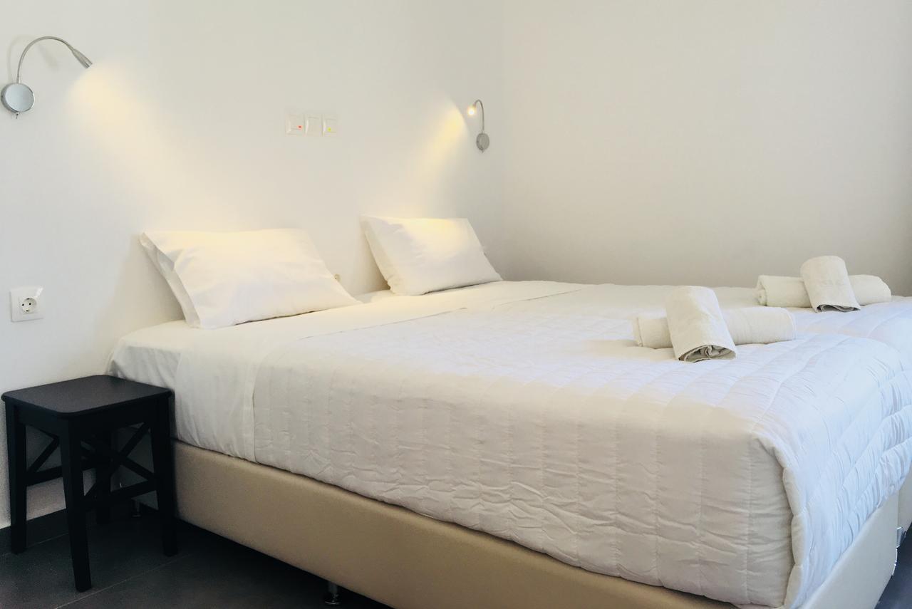 ספצס Kamelia Hotel מראה חיצוני תמונה