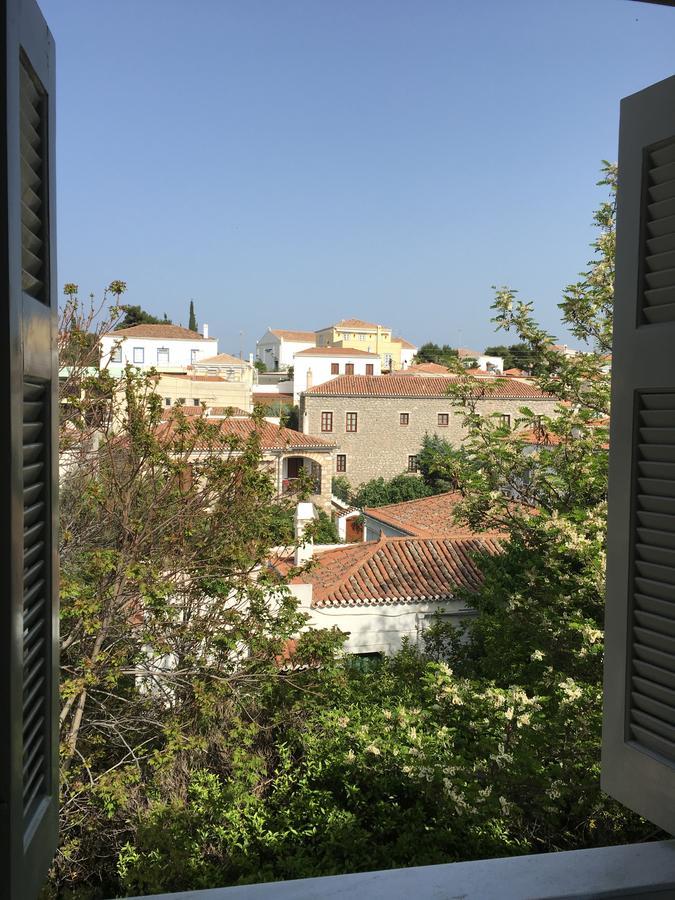 ספצס Kamelia Hotel מראה חיצוני תמונה